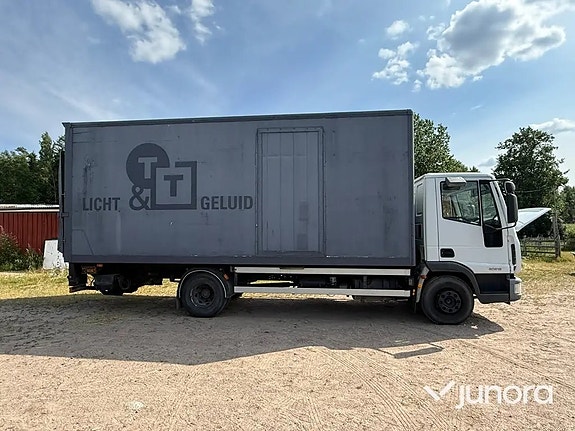 Lastbil - Iveco 80E18 med högt skåp 4 of 5