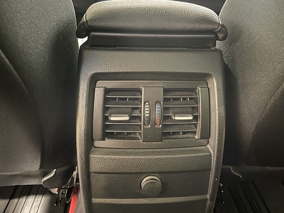 BMW 320d 23 of 30
