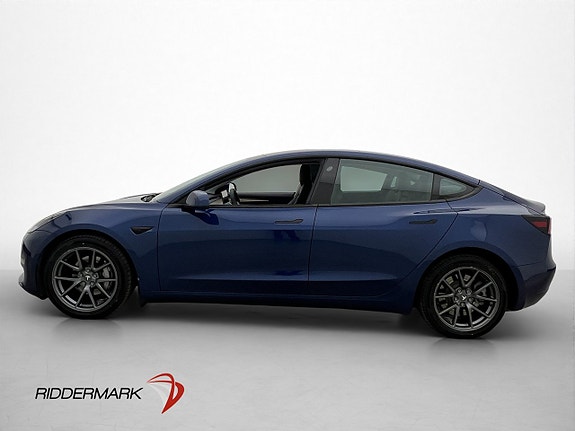 Tesla Model 3 5 of 5