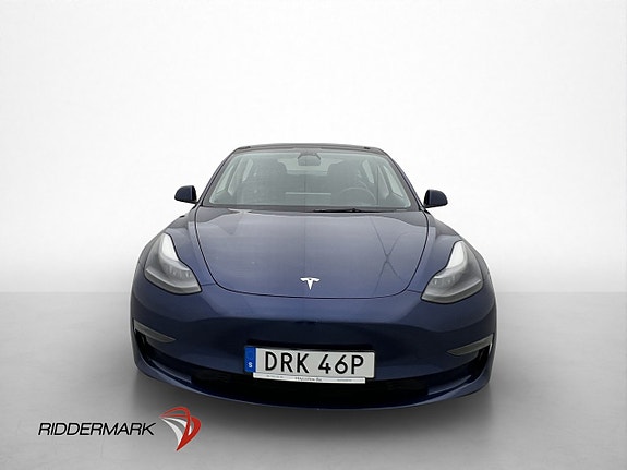 Tesla Model 3 3 of 5