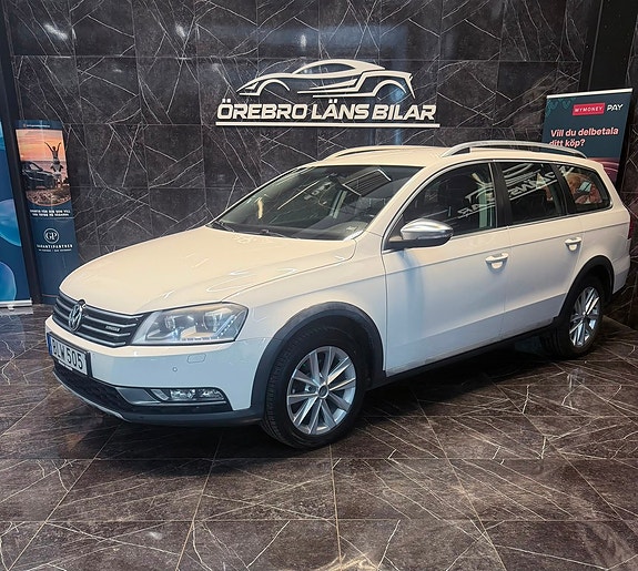 Volkswagen Passat Alltrack 3 of 23