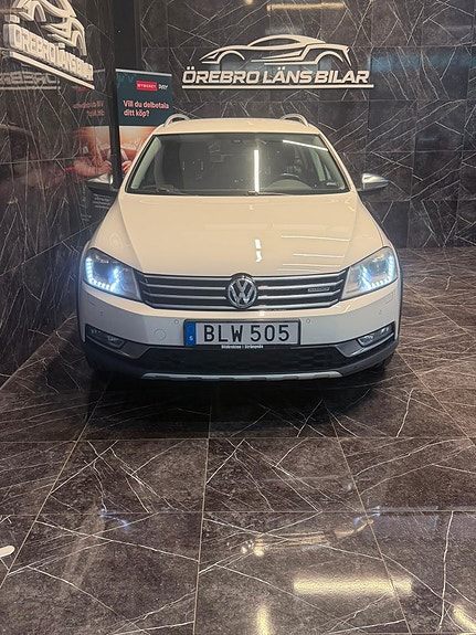 Volkswagen Passat Alltrack 11 of 23