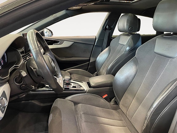 Audi A5 9 of 25
