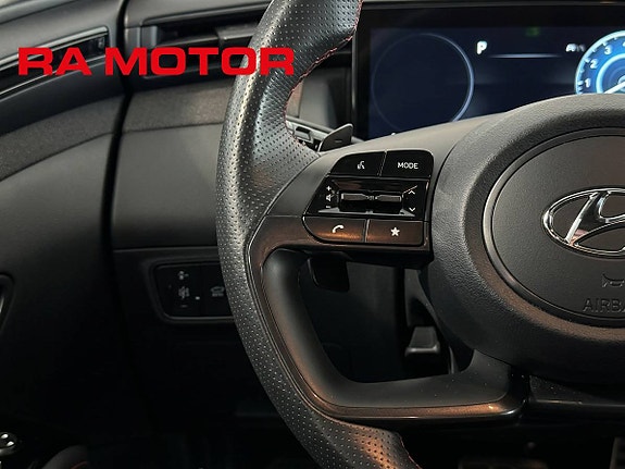 Hyundai Tucson 18 of 27