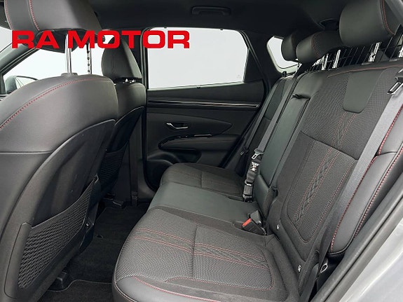 Hyundai Tucson 15 of 27