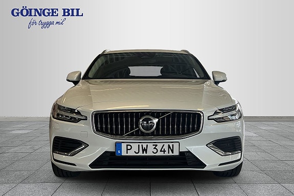 Volvo V60 3 of 5