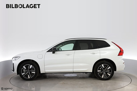 Volvo XC60 2 of 5