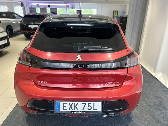 Peugeot 208 7 of 19