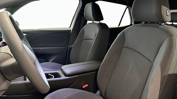 Volkswagen ID.3 Neo 8 of 12