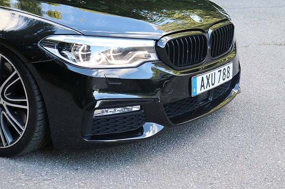 BMW 540i 5 of 5