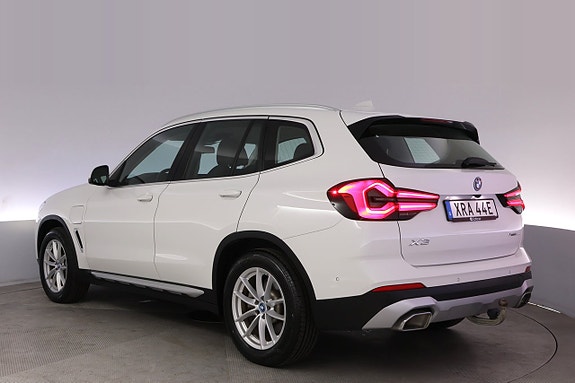 BMW X3 4 of 5
