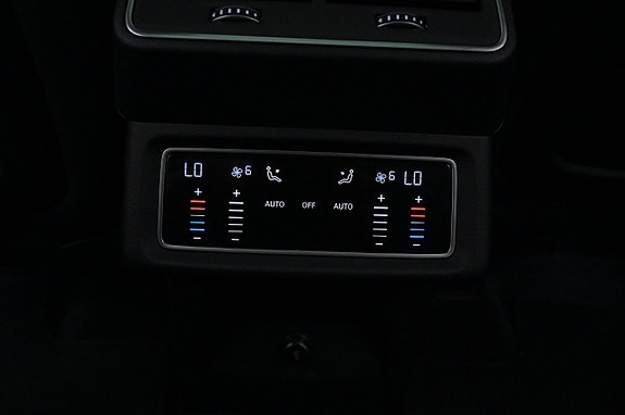 Audi e-tron 21 of 27