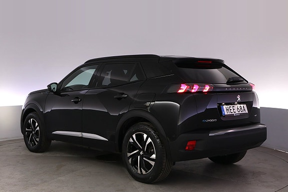 Peugeot e-2008 4 of 5
