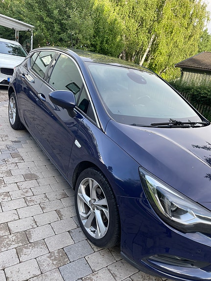 Opel Astra 2 of 4