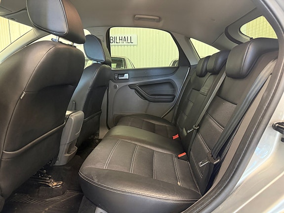 Ford Focus 14 of 15
