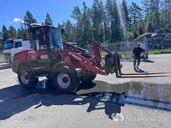 Hjullastare Yanmar V100 4 of 5