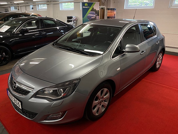Opel Astra 3 of 5