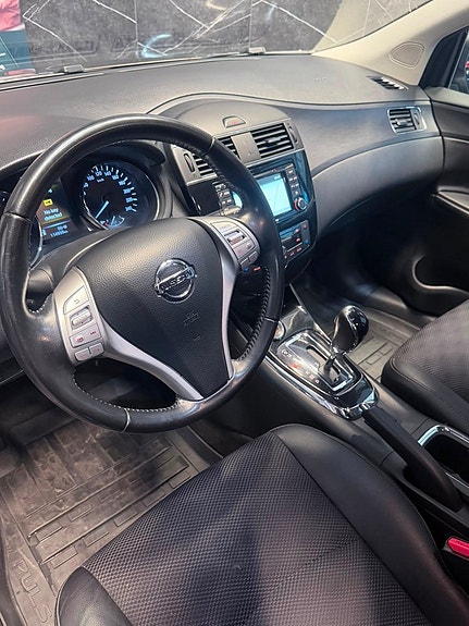 Nissan Pulsar 17 of 19