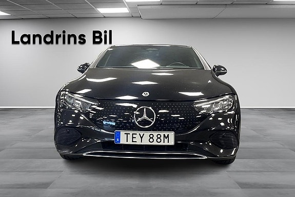 Mercedes-Benz EQE350 2 of 5