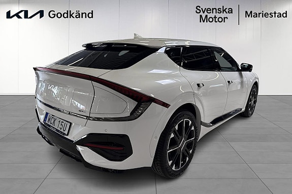 Kia EV6 4 of 5