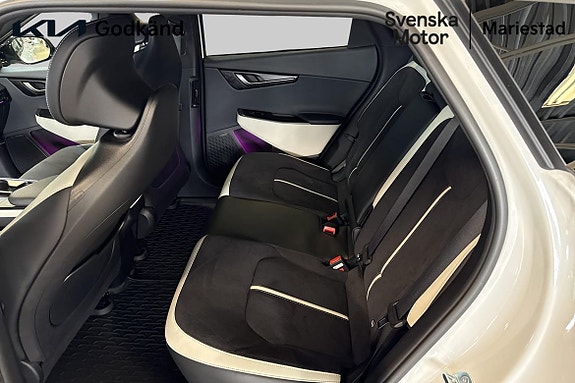 Kia EV6 9 of 19