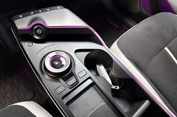 Kia EV6 13 of 19
