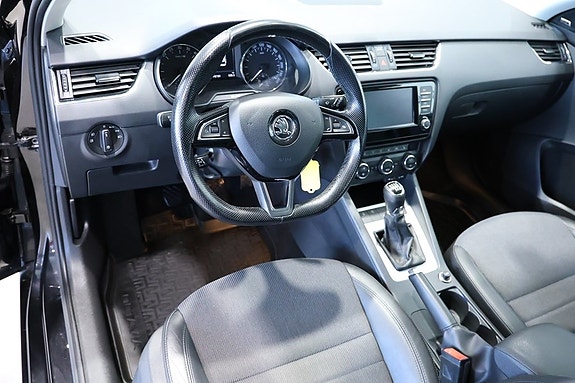 Skoda Octavia 6 of 18