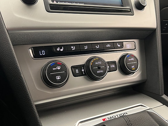 Volkswagen Passat 20 of 29