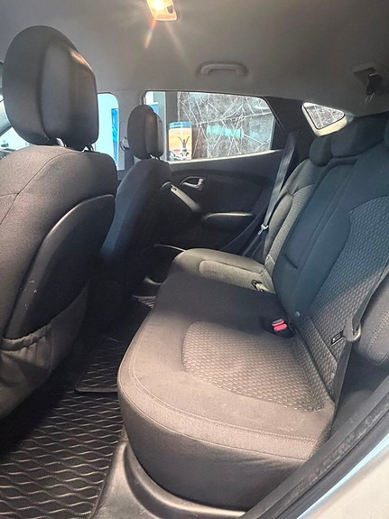 Hyundai ix35 14 of 23