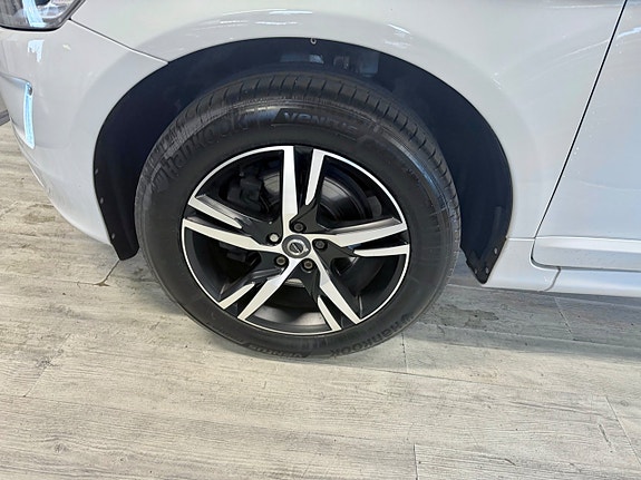 Volvo XC60 5 of 5