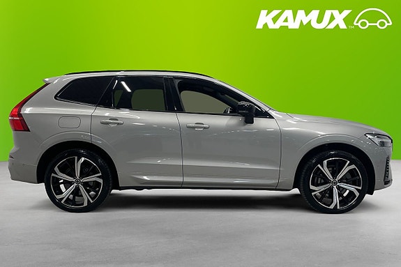 Volvo XC60 2 of 23
