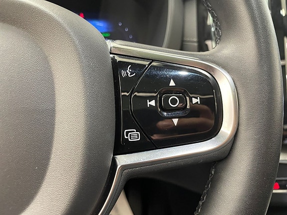Volvo XC60 23 of 23
