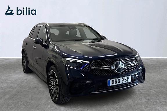 Mercedes-Benz GLC300 e 3 of 5