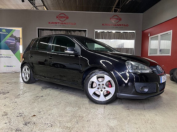 Volkswagen Golf V