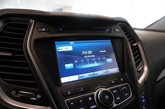 Hyundai Santa Fe 9 of 14