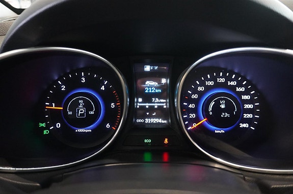 Hyundai Santa Fe 10 of 14