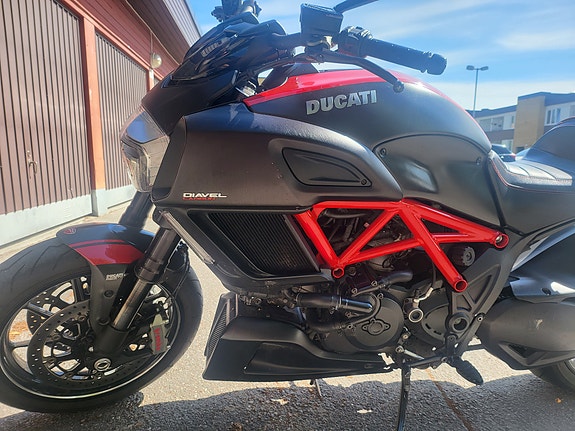Ducati Diavel 5 of 10