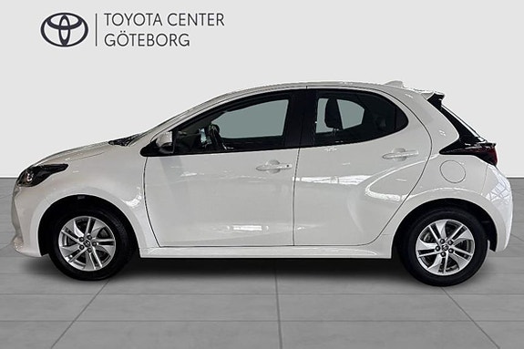 Toyota Yaris 5 of 5