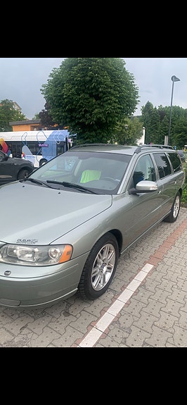 Volvo V70 4 of 7
