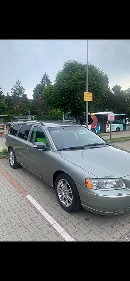 Volvo V70 6 of 7