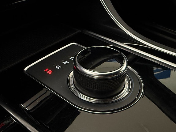 Jaguar XF 13 of 20