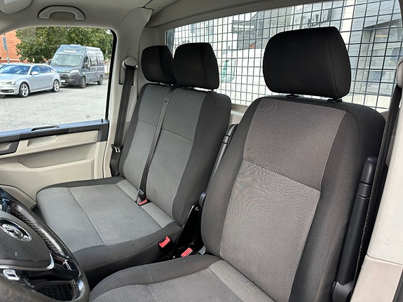 Volkswagen Transporter 7 of 12