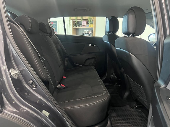 Kia Sportage 10 of 22