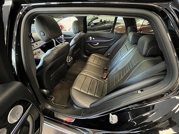 Mercedes-Benz E220 d 13 of 26
