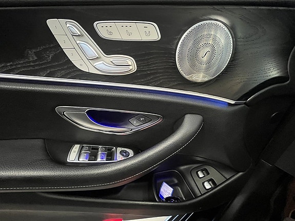 Mercedes-Benz E220 d 20 of 26