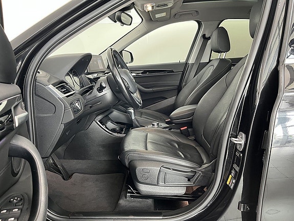 BMW X1 5 of 5