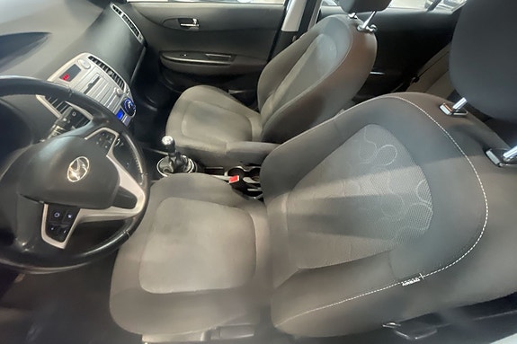 Hyundai i20 7 of 11