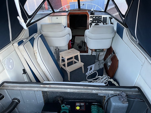 Smuggler 24 DC - KAD43 Diesel - Duoprop 6 of 6