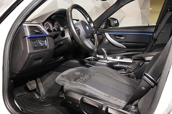 BMW 335d 12 of 27