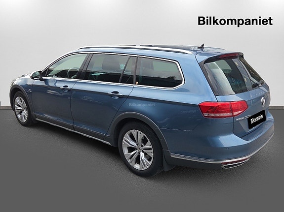 Volkswagen Passat Alltrack 6 of 14